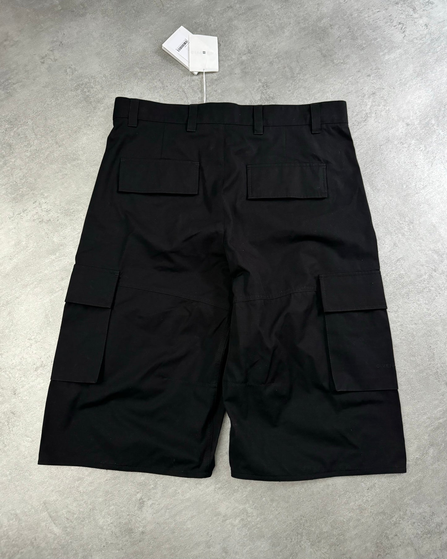 SS2023 Givenchy Long Tactical Cargo Black Short by Matthew Williams (L/XL) - 5