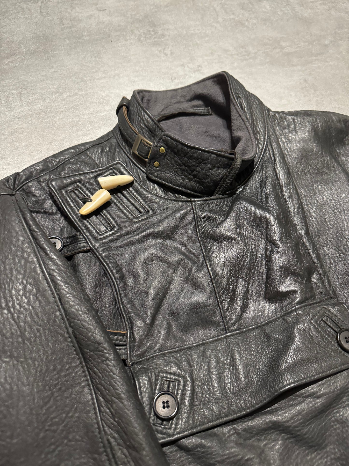 1990s Mac Douglas Black Asymmetrical Combat Leather Bomber Jacket (M/L) - 12