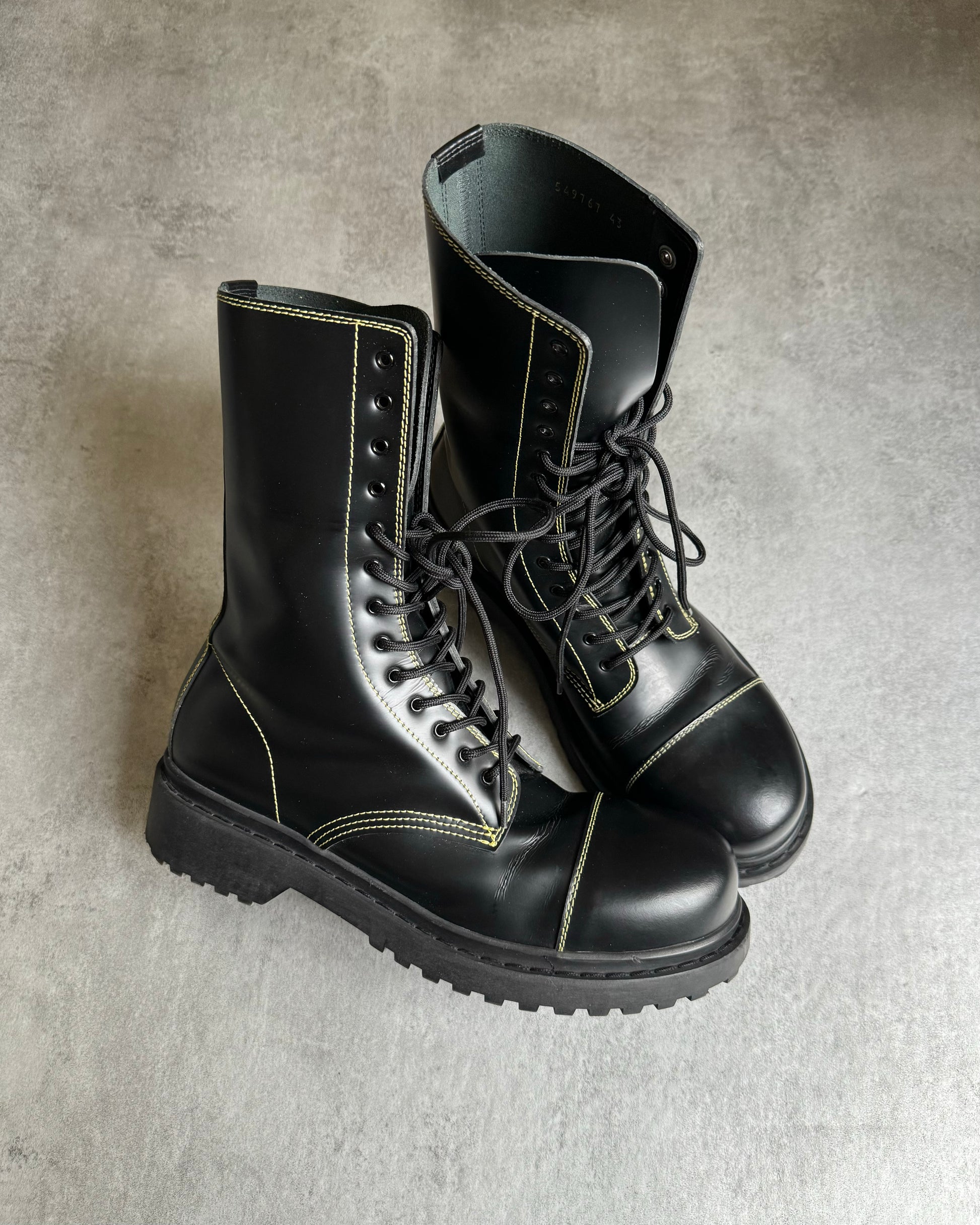 Balenciaga Amphibia Black Hummer Leather Strike Boots (43) - 2