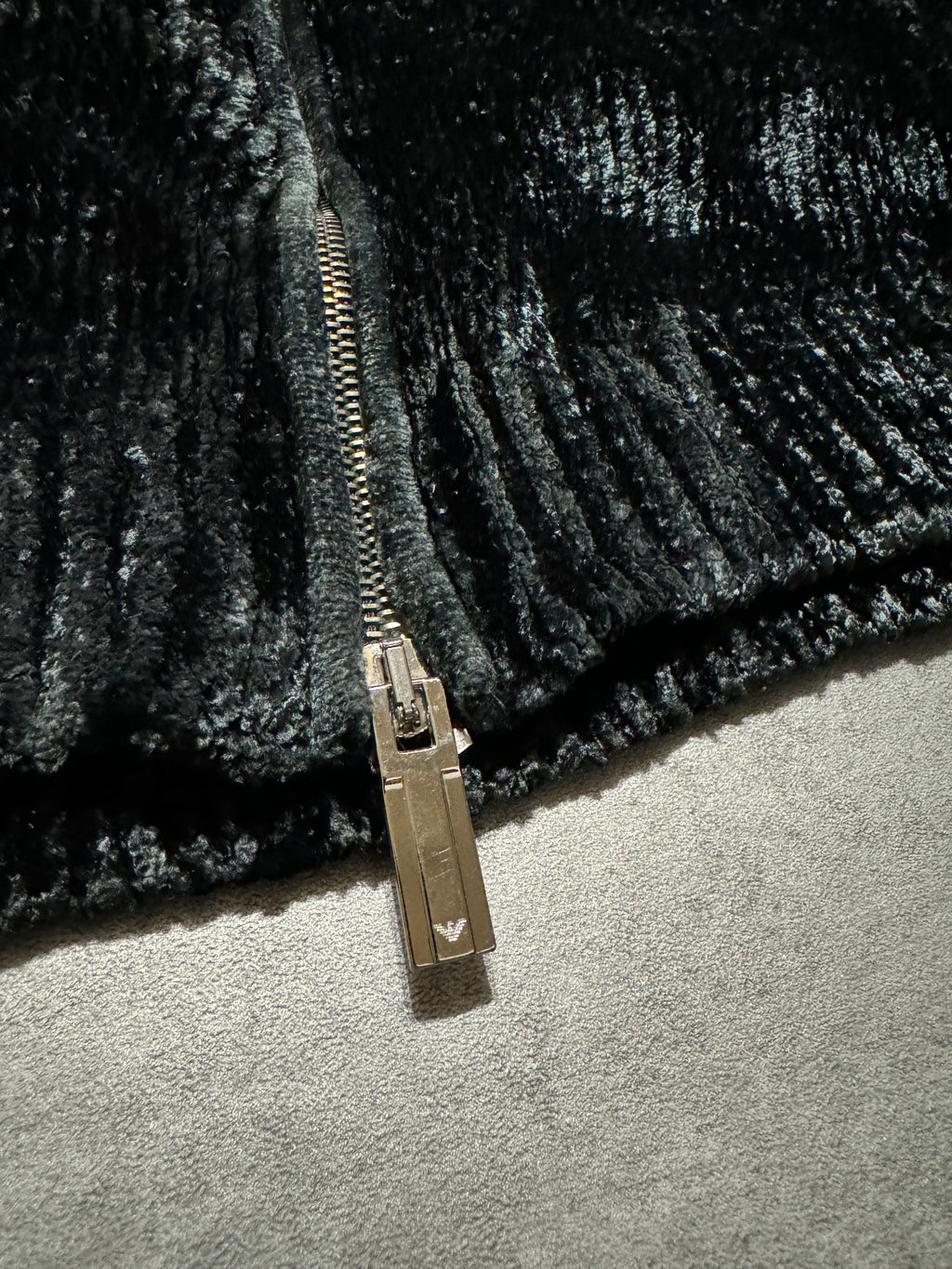 AW2020 Emporio Armani Dark Green Cozy Zip-Up Sweater  (M) - 8