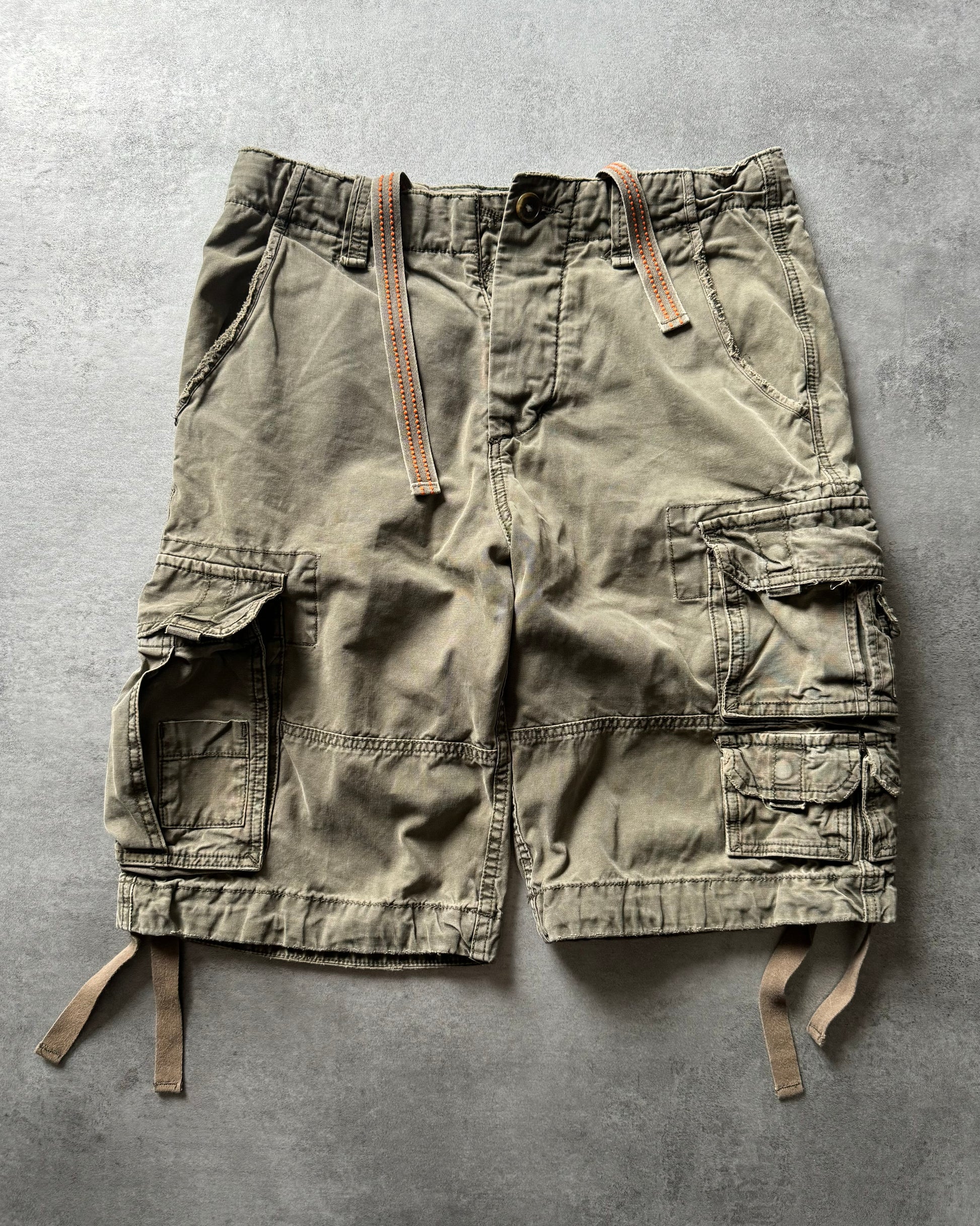 FW2006 Dolce & Gabbana Multi Pockets Cargo Olive Shorts (M) - 1