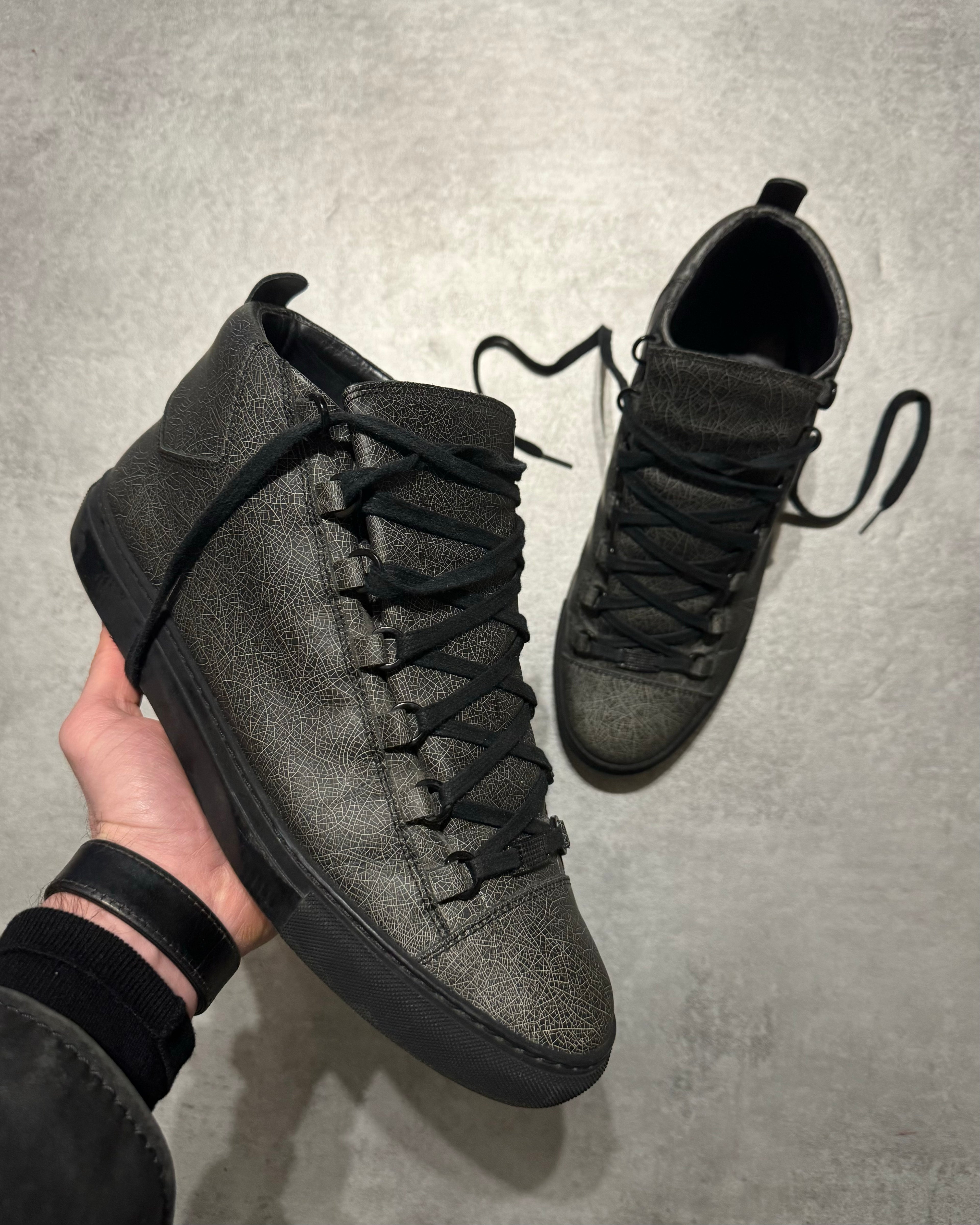 Balenciaga Arena High Cracked Grey Print Sneakers (45) - 1
