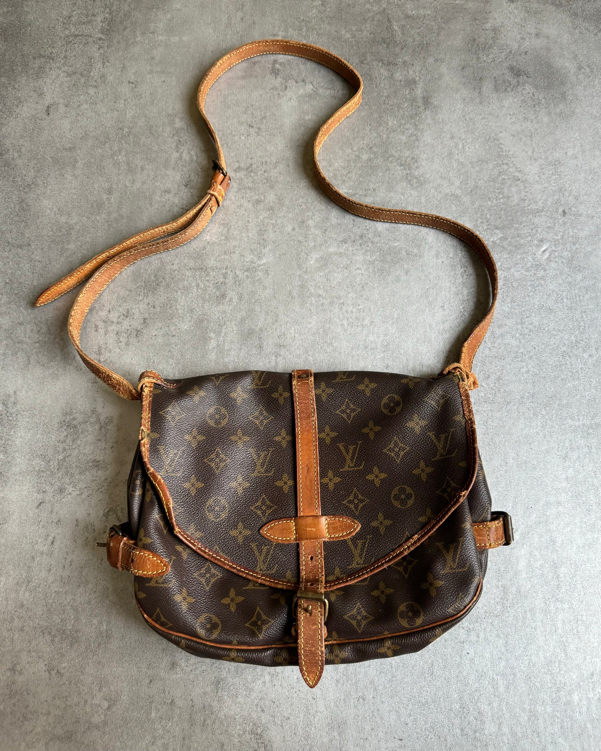 1980 Louis Vuitton Saumur 30 Shoulder Bag  (OS) - 1