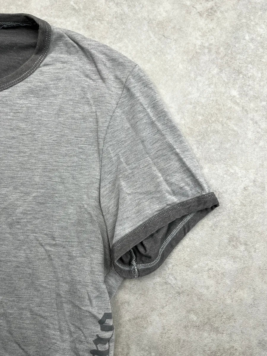 John Galliano Light Grey Vertical Logo Contrast Trim T-Shirt rOYLZHmi 7