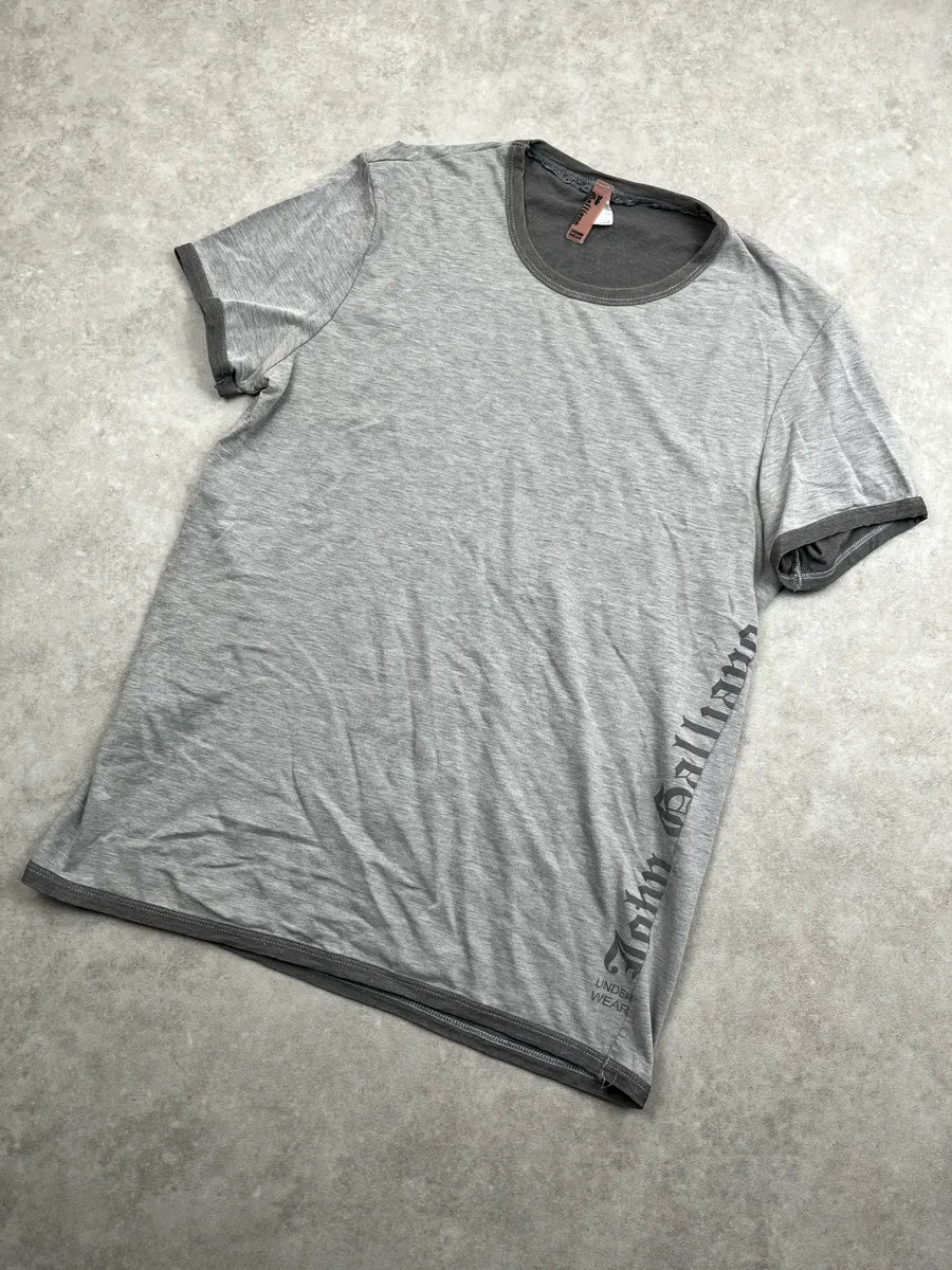 John Galliano Light Grey Vertical Logo Contrast Trim T-Shirt rOYLZHmi 6