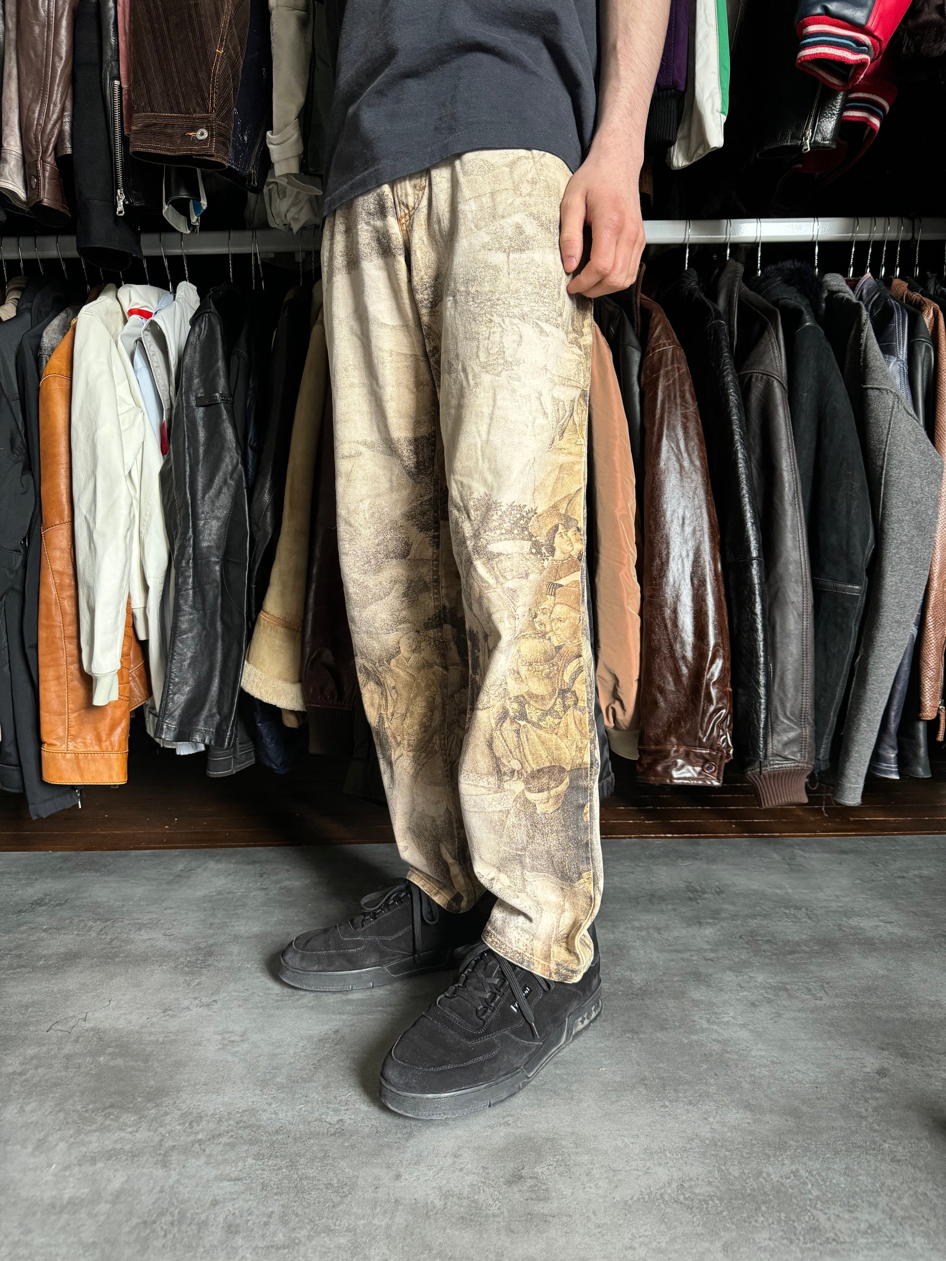 AW1995 Roberto Cavalli Medieval Art Renaissance Print Pants (M) - 2