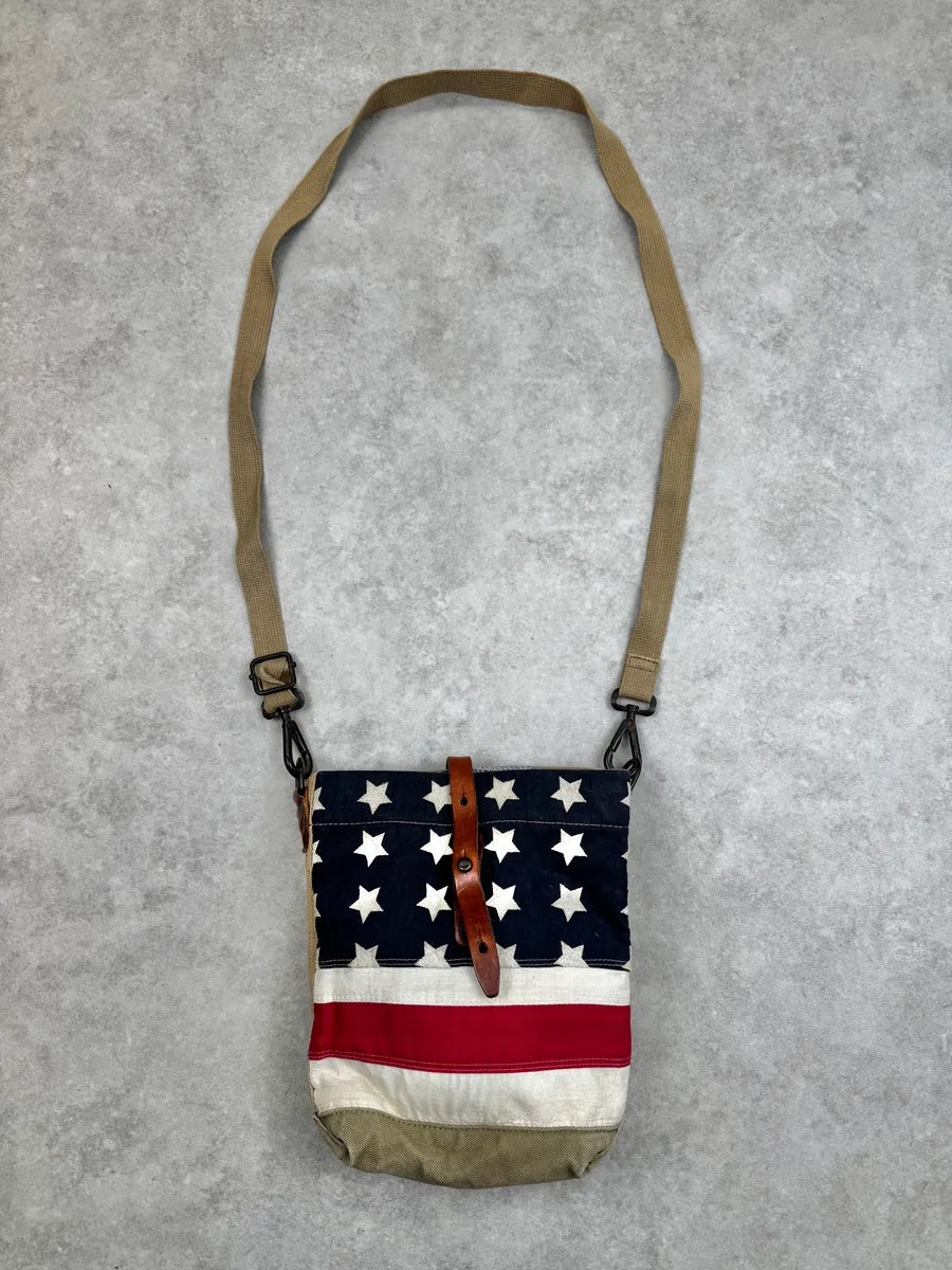 2010s Ralph Lauren Beige Canvas American Flag Crossbody Bag vfTCsQx 1