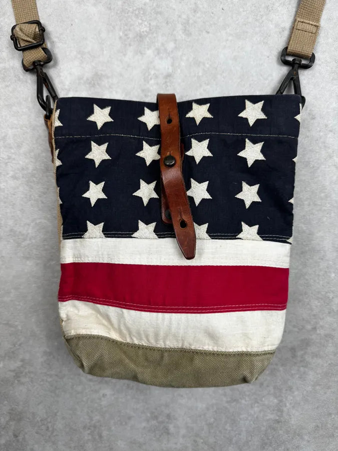 2010s Ralph Lauren Beige Canvas American Flag Crossbody Bag vfTCsQx 7