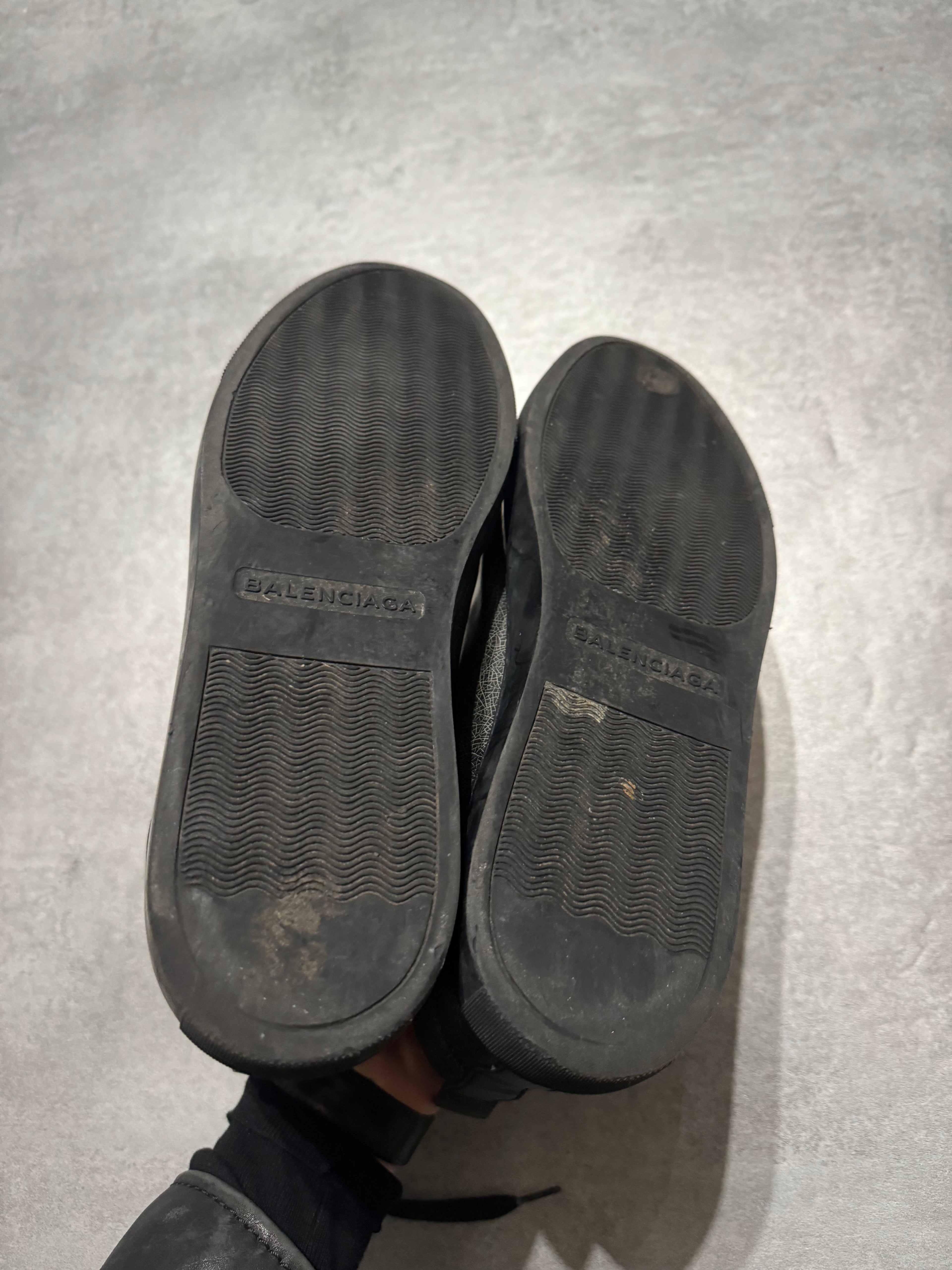 Balenciaga Arena High Cracked Grey Print Sneakers (45) - 5