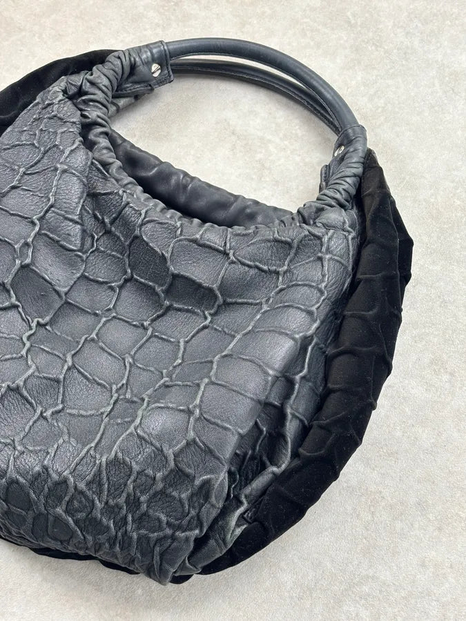 Roberto Cavalli Black Leather Crocodile-Embossed Reversible Handle Bag kHoQuSC 5
