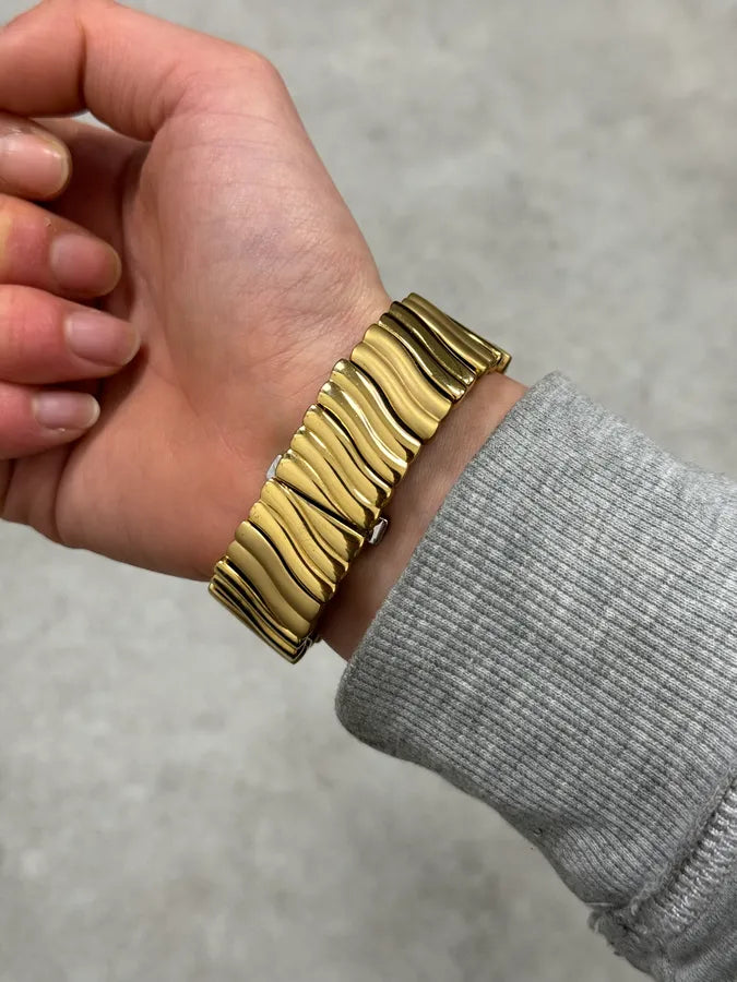 Roberto Cavalli Gold Color Wave Modern Watch PwkXUQm 3