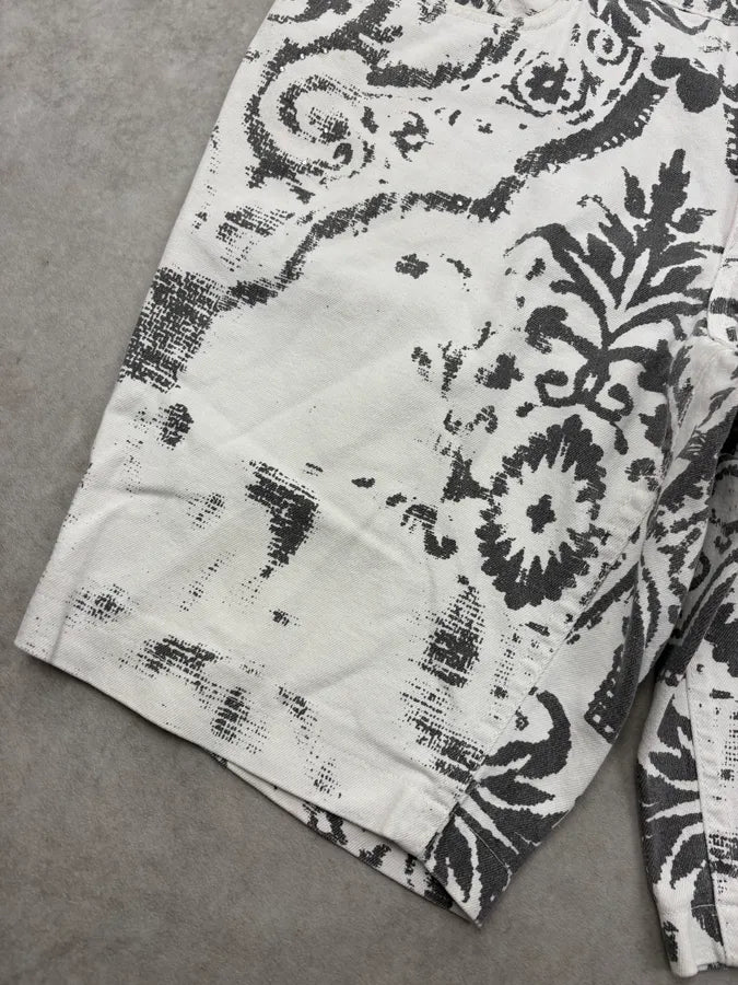 2000s Roberto Cavalli White Floral Tribal Shorts DRDBjli 7
