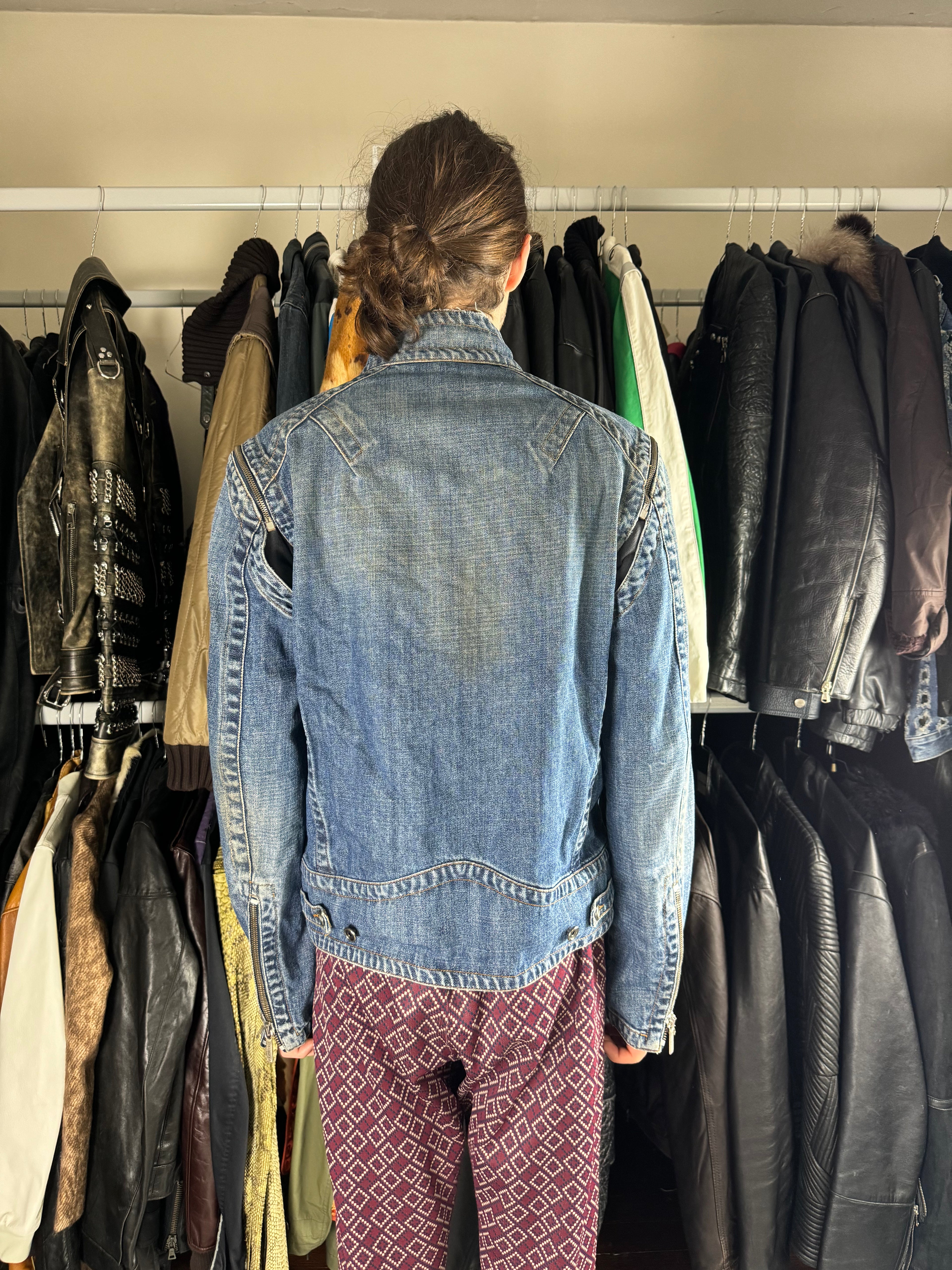 AW2005 Dirk Bikkembergs Asymmetrical Denim Jacket with Detachable Arms  (L) - 4