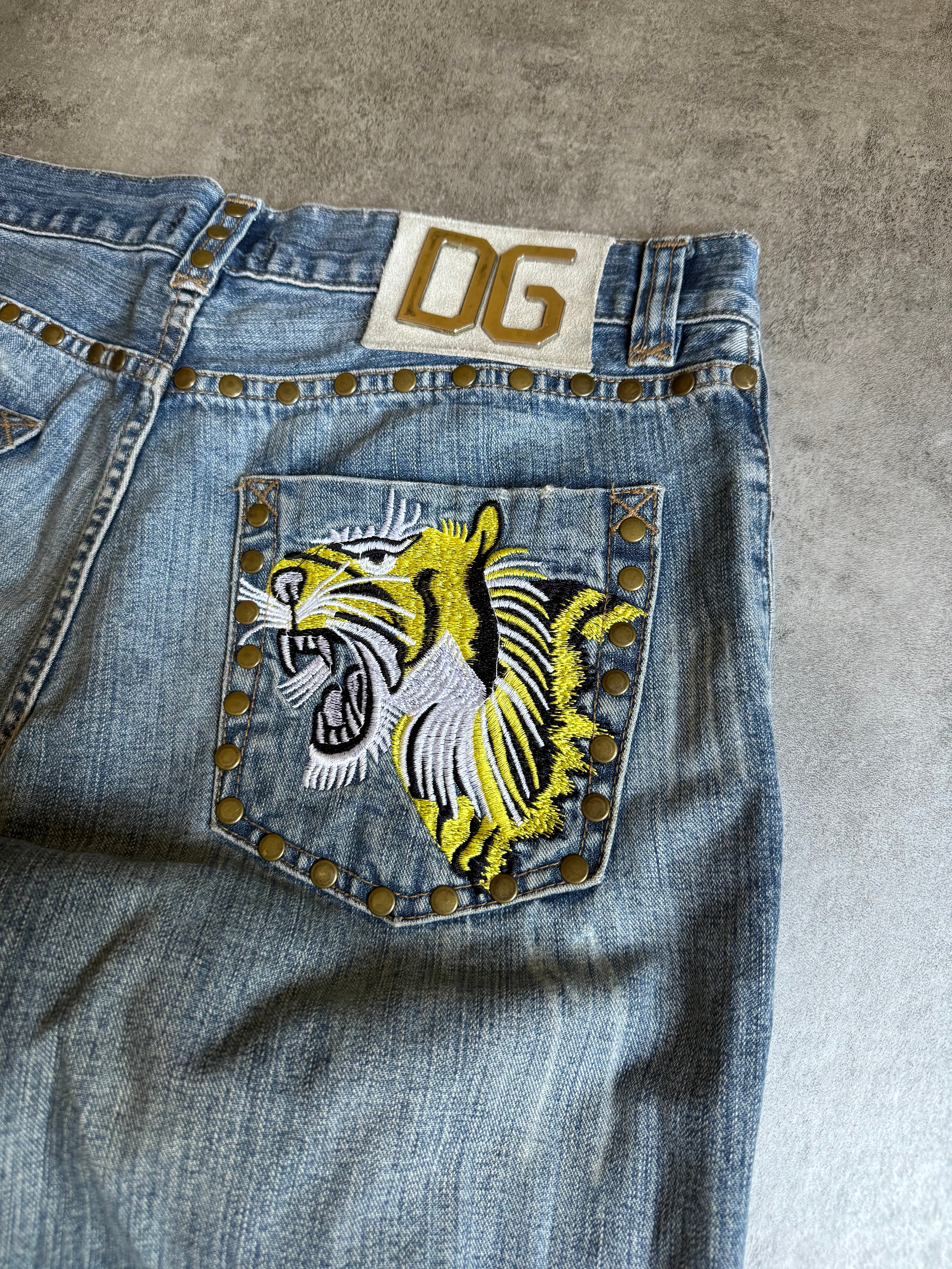 SS2005 Dolce & Gabbana Tiger Embroideries Distressed Jeans (M) - 3