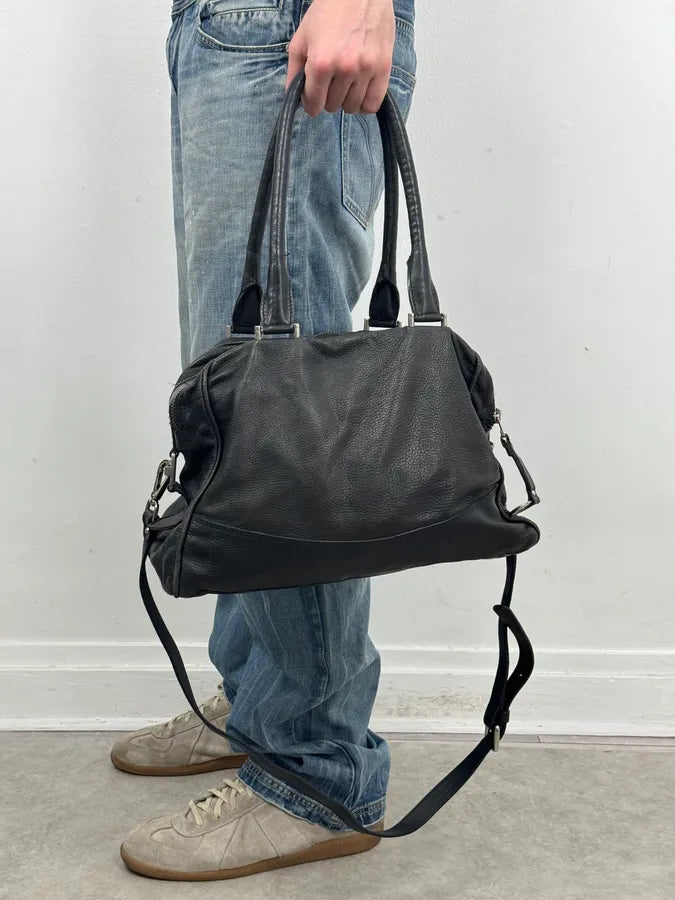 2000s Diesel Black Dual Zippers Leather Messenger Bag kjPiZxM 1