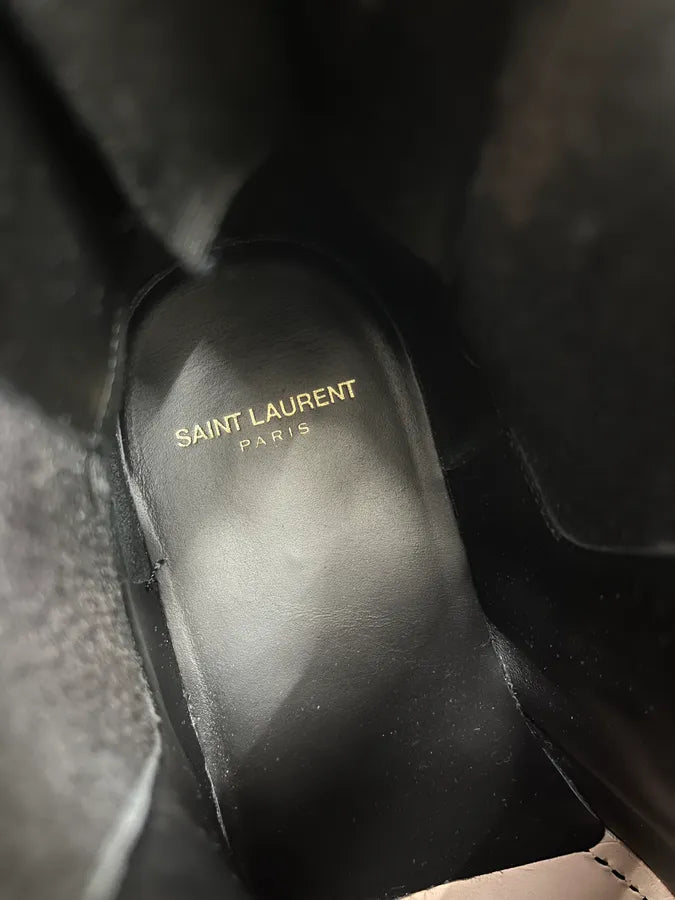 Saint Laurent Black Leather Chelsea Boots EruECDA 8