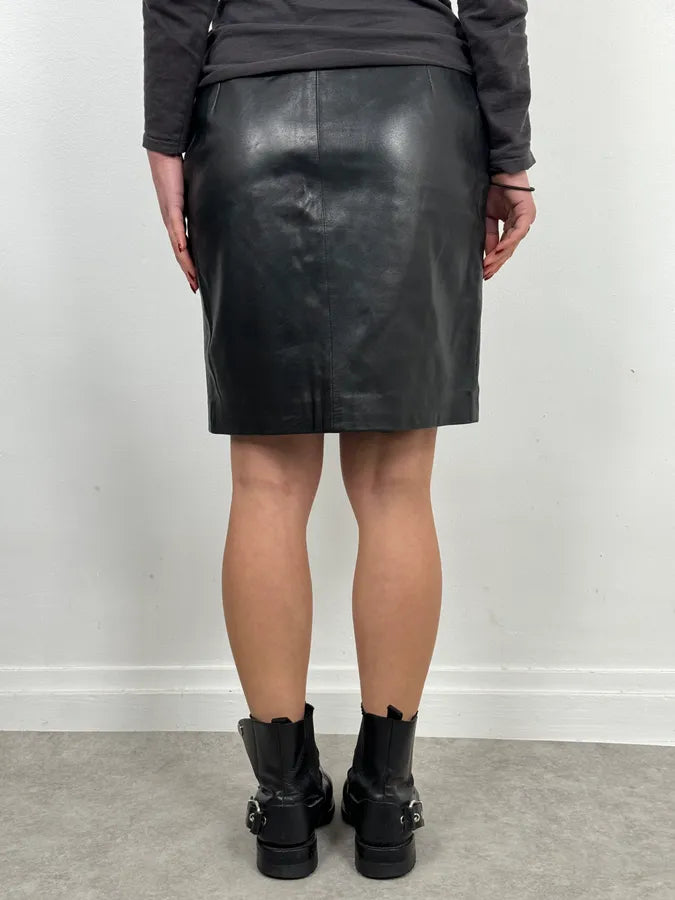 1990s Saint Laurent Rive Gauche Black Leather Skirt  hEeRzwJ 3