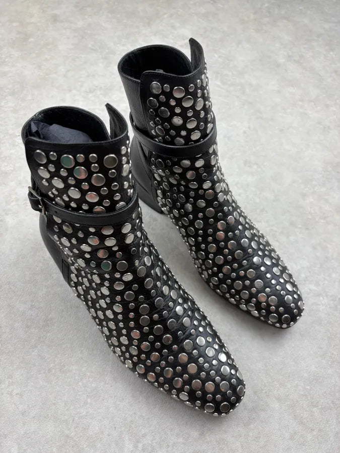 Saint Laurent Black Leather Studded Ankle Boots bUneNOB 2