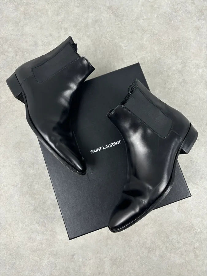 Saint Laurent Black Leather Wyatt Chelsea Boots WEIsjnM 1