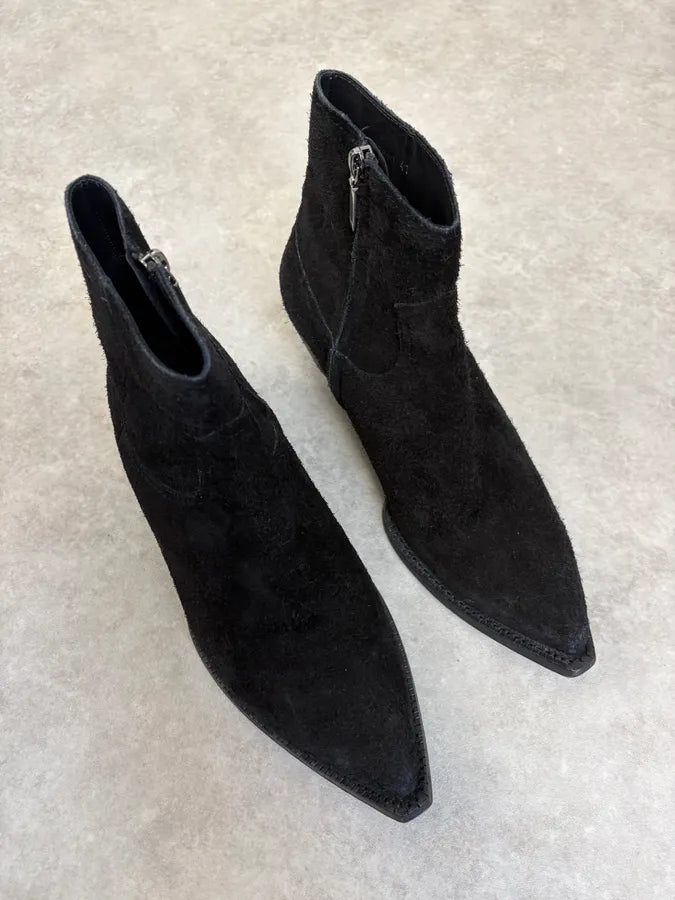 2010s Saint Laurent Black Suede Leather Ankle Boots nsmrYfI 3
