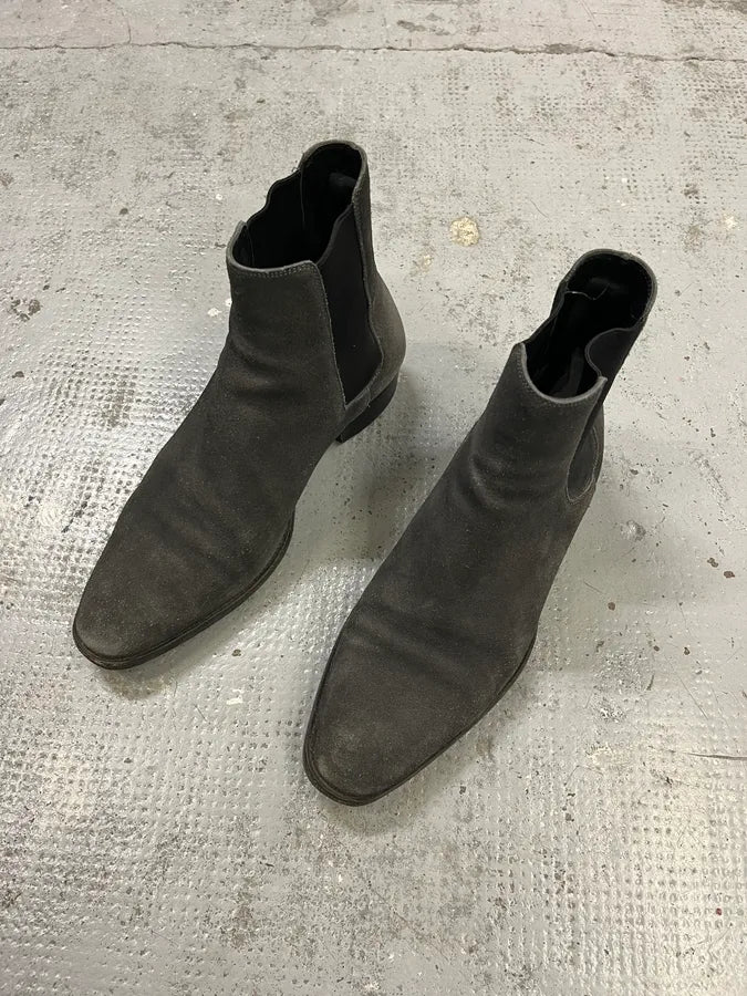 Saint Laurent Dark Grey Suede Chelsea Boots SopdhUA 1