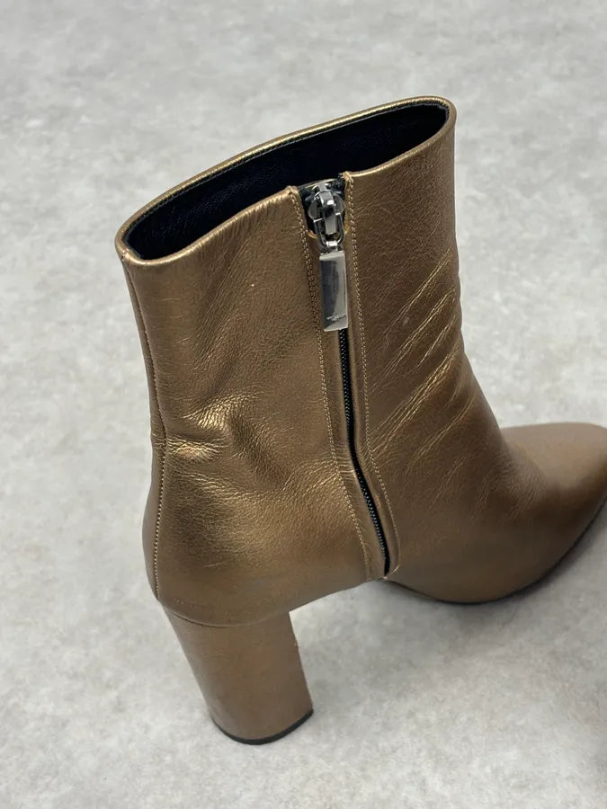Saint Laurent Gold Leather Ruched Block Heel Bootie IwHWqzz 7