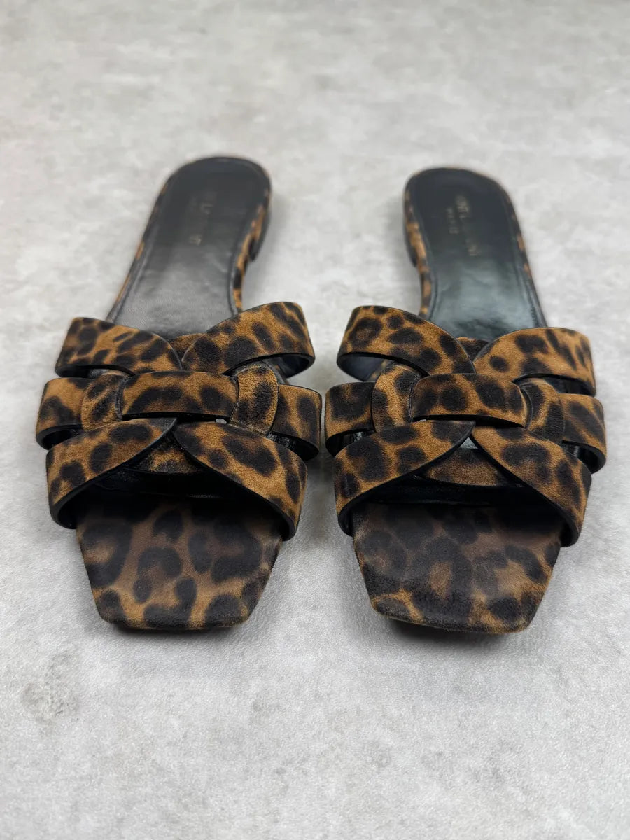 Saint Laurent Leopard Suede Leather Sandals kByCOlX 2