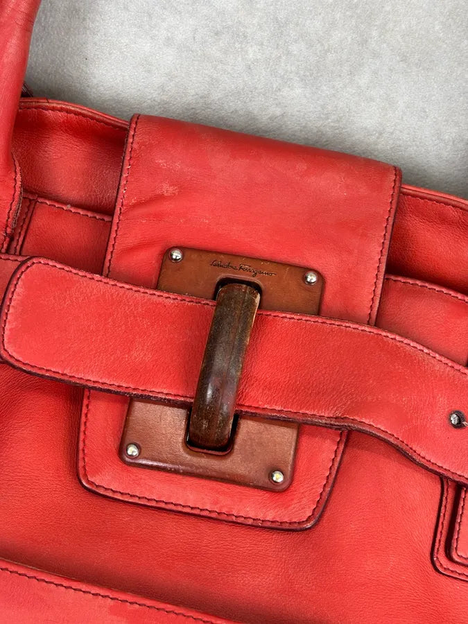 Salvatore Ferragamo Red Leather Buckle Tote Bag PYQFbkh 6