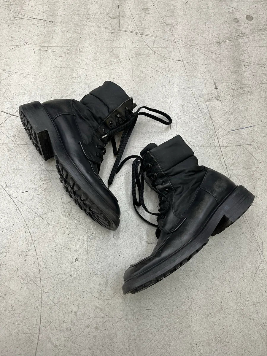 2000s Prada Military Black Lace-Up Leather Boots sqZPTKYS 1