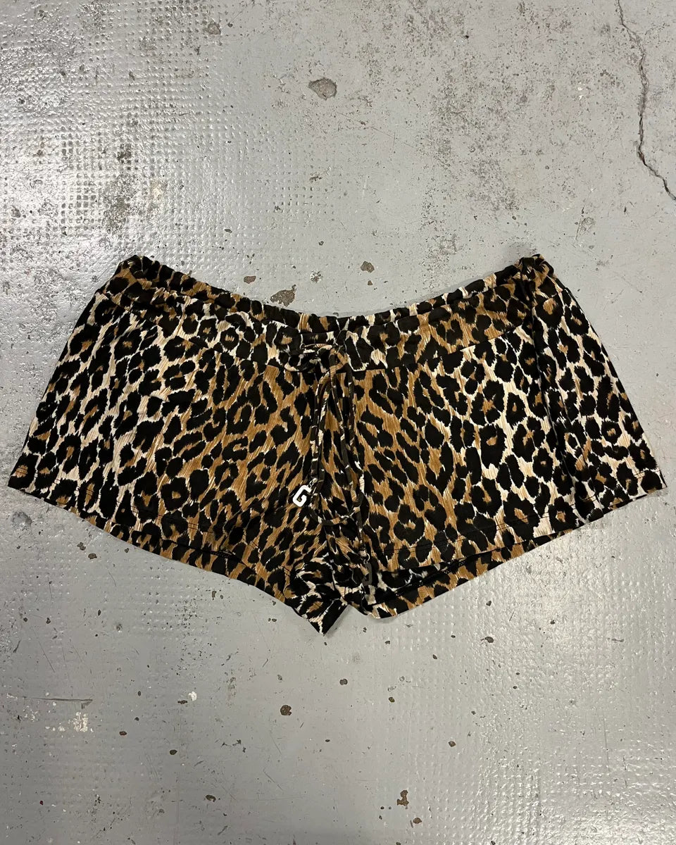 SS1996 Dolce & Gabbana Leopard Mini Shorts CPWLBNl 1