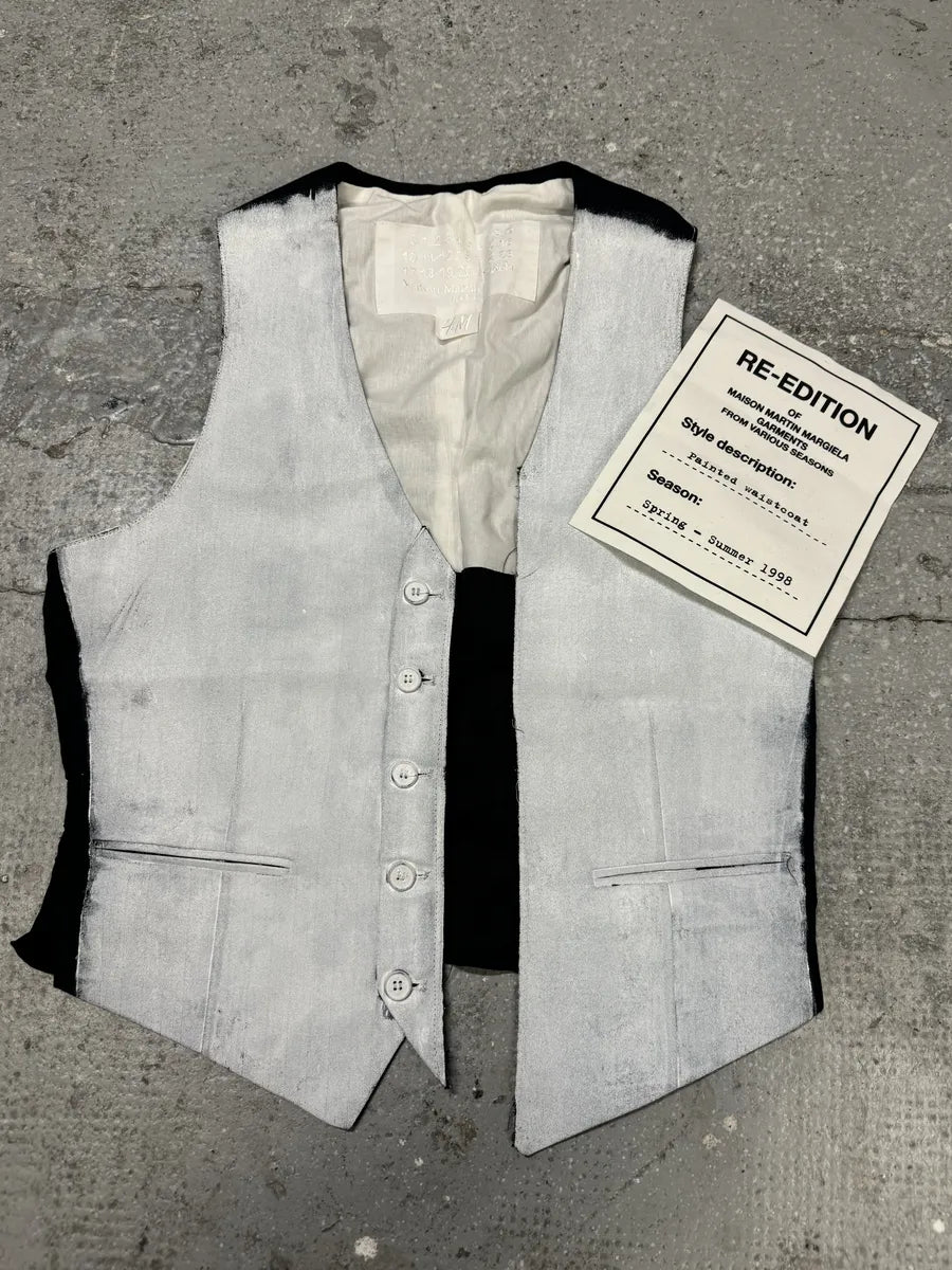 SS1999 Maison Martin Margiela H&M Re-Edition White Painted Vest XamzMDL 0