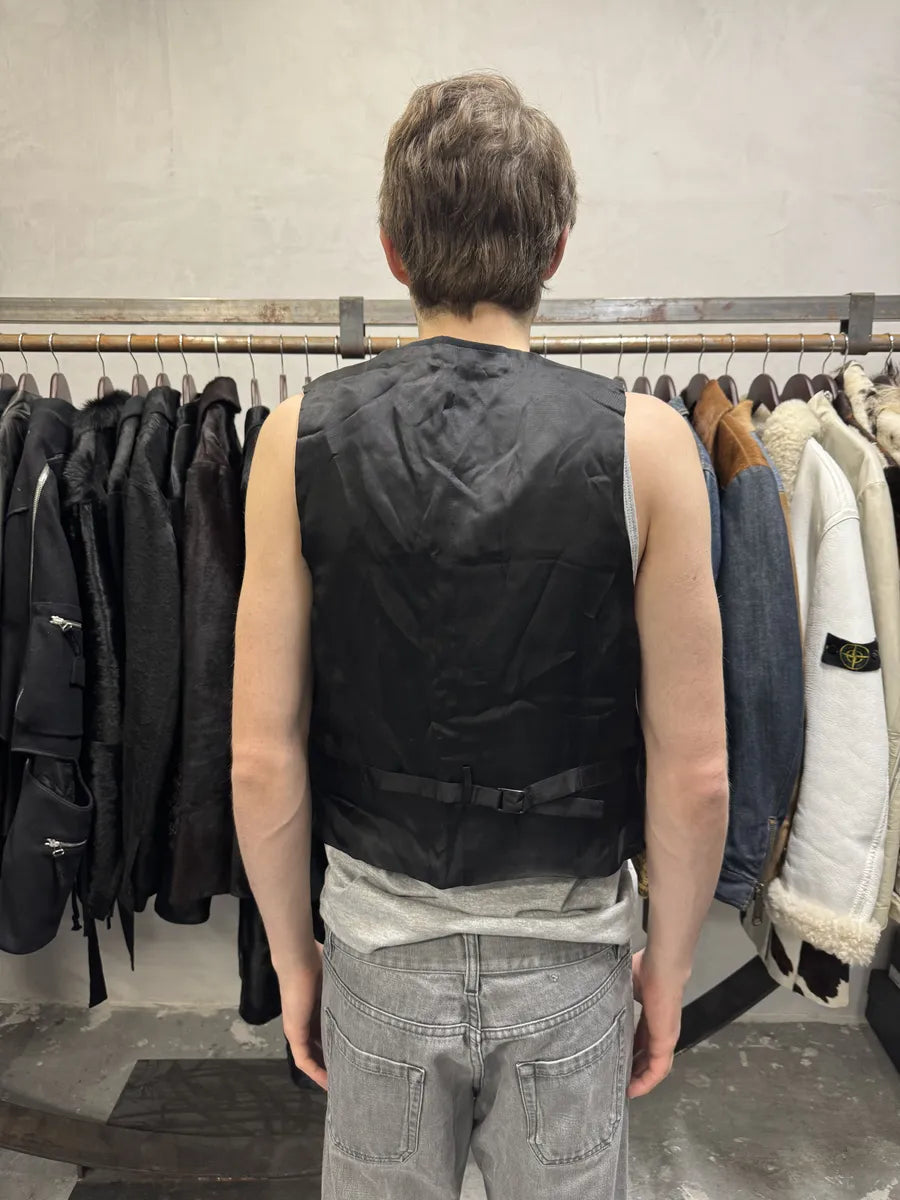 SS1999 Maison Martin Margiela H&M Re-Edition White Painted Vest XamzMDL 2