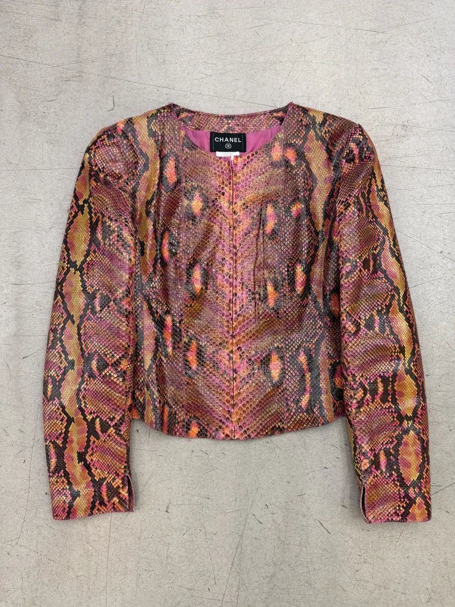 SS2000 Chanel Python Leather Snakeskin Pink Shades Jacket by Karl Lagerfeld QmxtLjT 0
