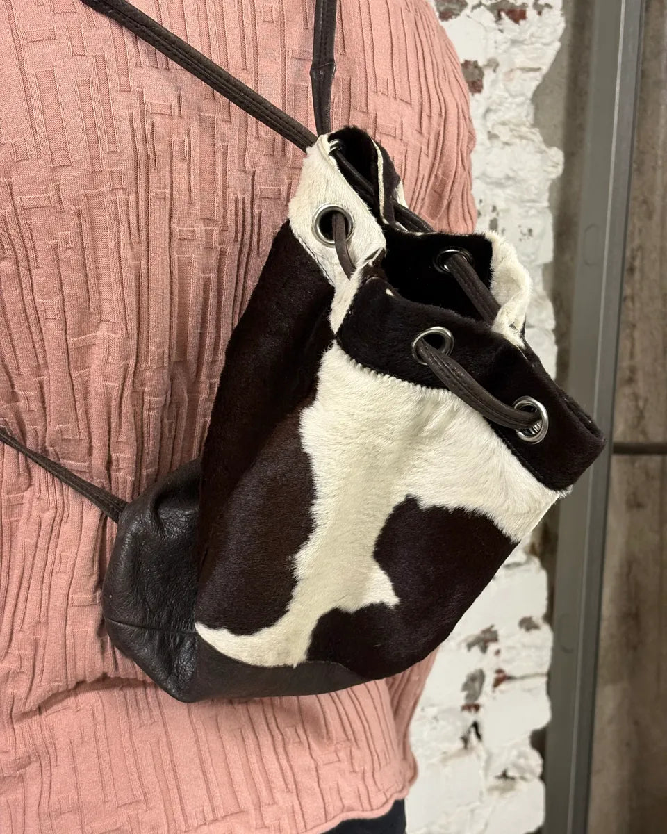 SS2000 Dolce & Gabbana Cow Effect Pony Hair Leather Backpack  CjFdCDD 3