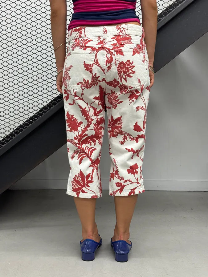 SS2000 Gucci White & Red Floral Long Denim Shorts by Tom Ford PwqpNgn 3