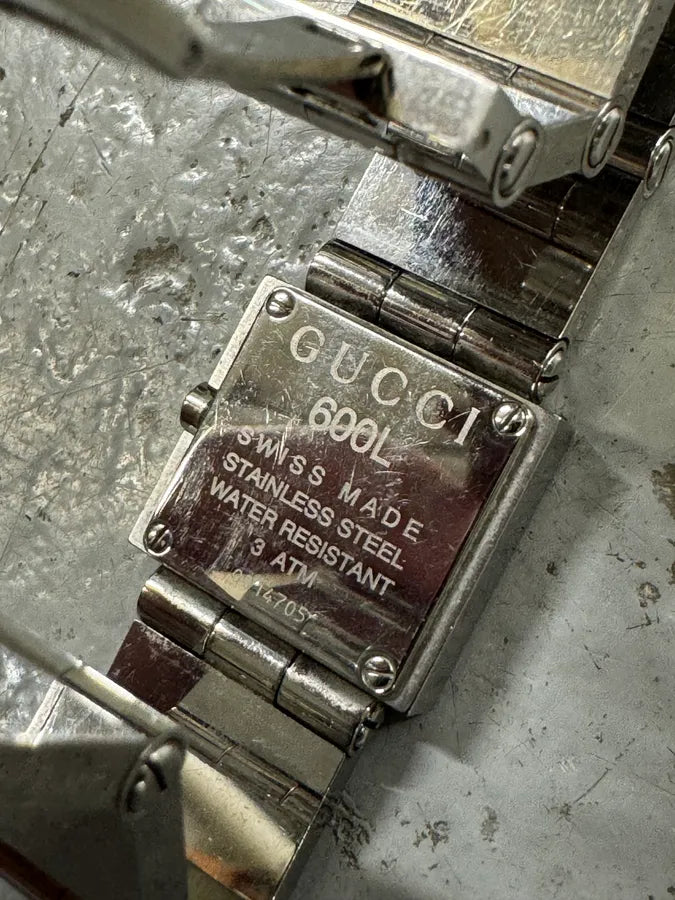 SS2000 Gucci Square Minimalist Stainless Steel Watch by Tom Ford QXBRPPg 6