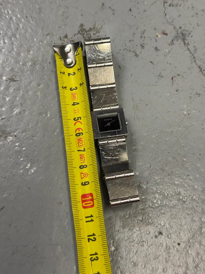 SS2000 Gucci Square Minimalist Stainless Steel Watch by Tom Ford QXBRPPg 7