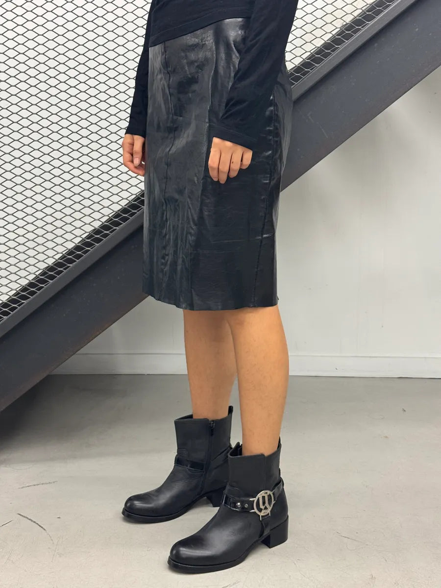 SS2001 Roberto Cavalli Black Faded Leather Skirt  qaYGHPc 2