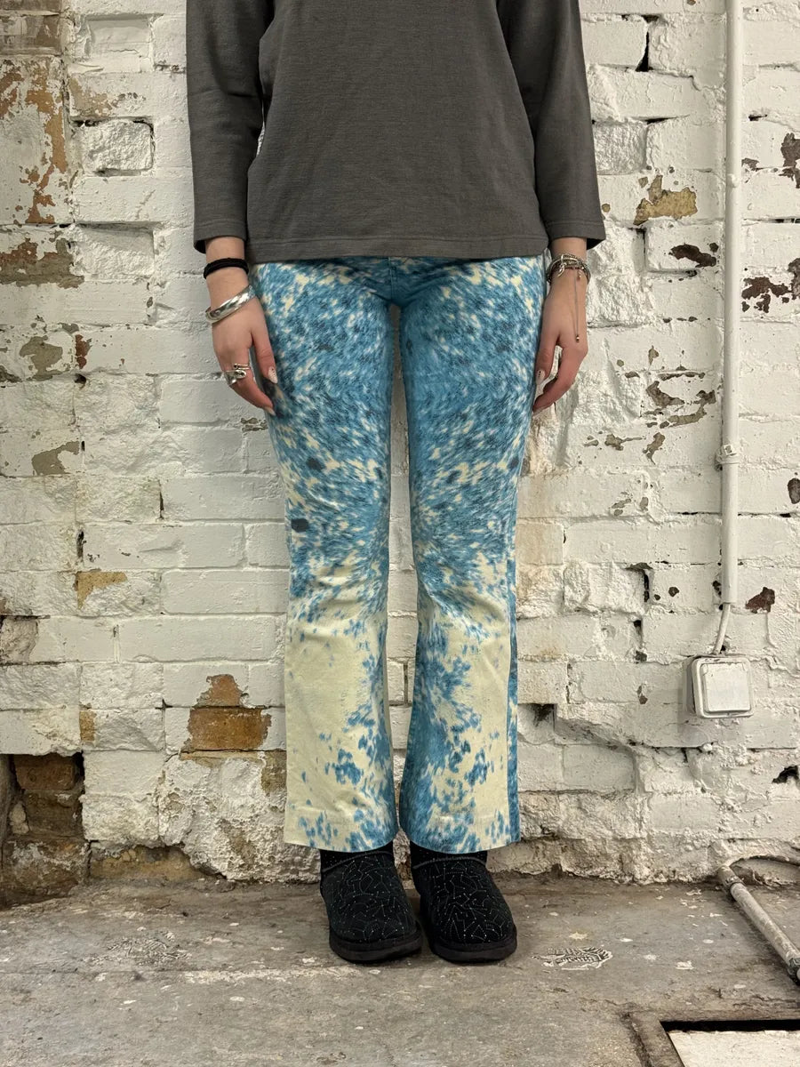 SS2001 Roberto Cavalli Blue & White Fury Movement Cow Print Pants kaqmlWs 2