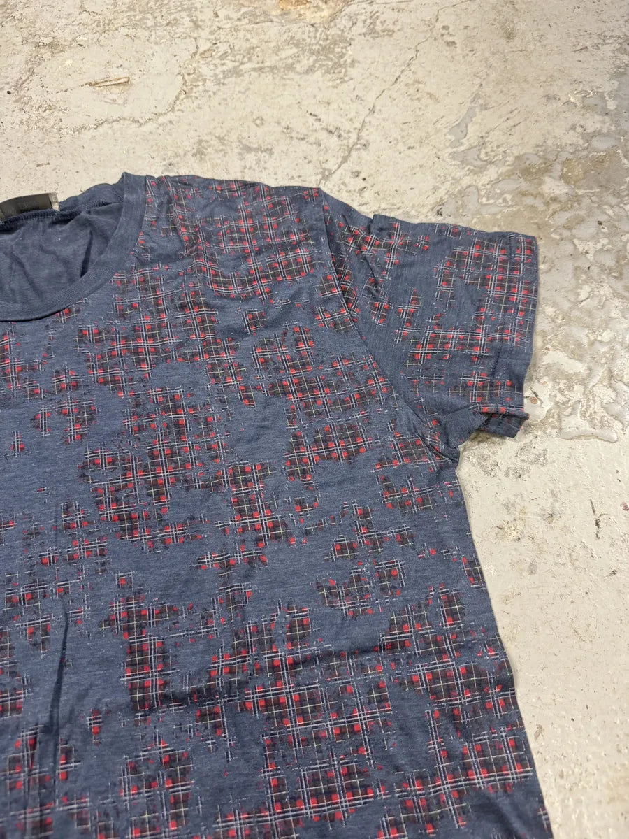 SS2002 Dior Blue & Red Check Tagged Abstract T-Shirt ZVircTB 6