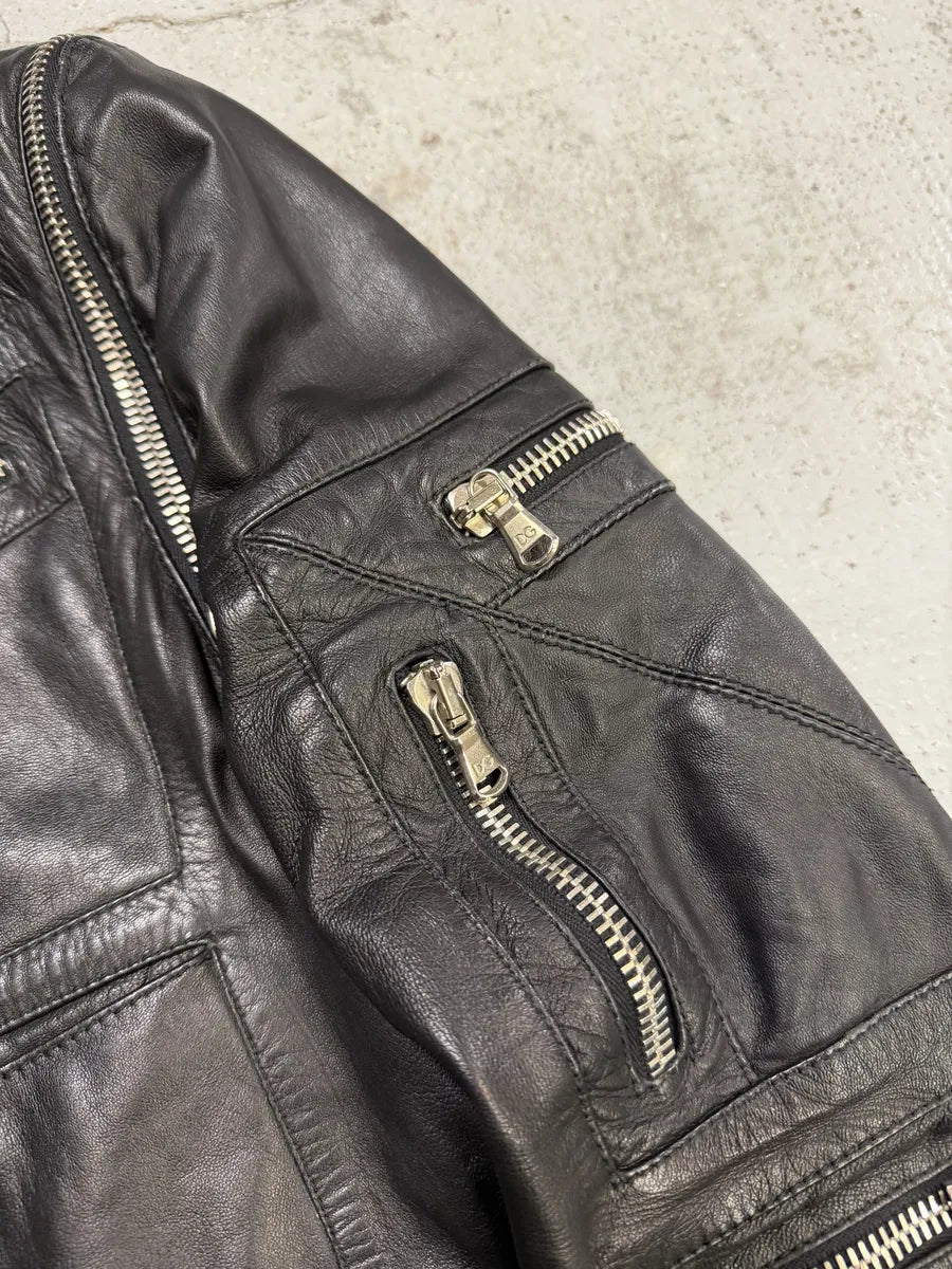 SS2002 Dolce & Gabbana Black Multi Zips Biker Leather Jacket with Detachable Sleeves bFzNTxO 8