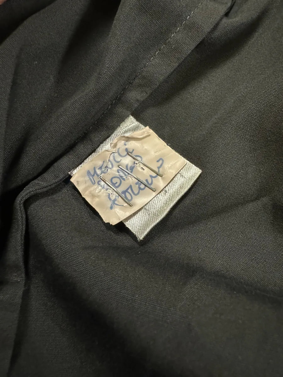 SS2002 Gucci by Tom Ford Black Shirt yKEvaht 7