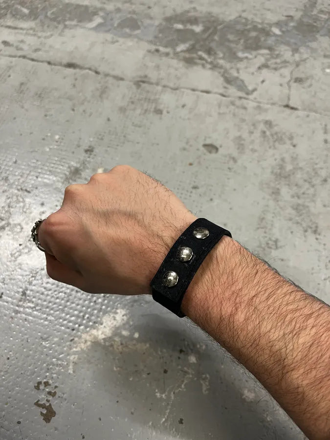 SS2002 Louis Vuitton Monogram Button Black Bracelet ZyWPcZy 0