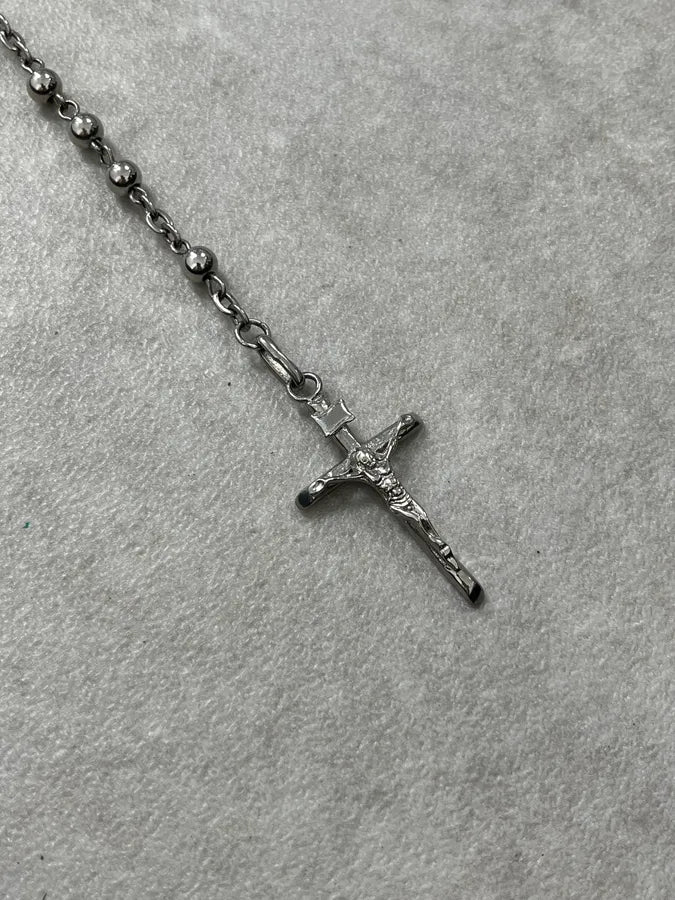SS2003 Dolce & Gabbana Grey Rosary Cross Necklace EcyUVRX 4