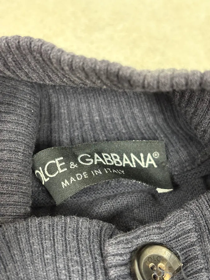 SS2003 Dolce & Gabbana Navy Buttoned Classy Sweater OtKQrzr 10