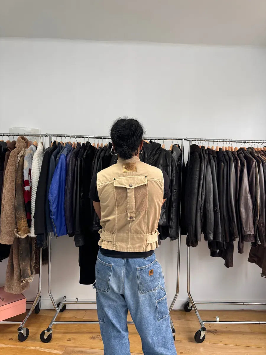 SS2003 Dolce & Gabbana Beige Cargo Combat Vest TmkpRhs 3