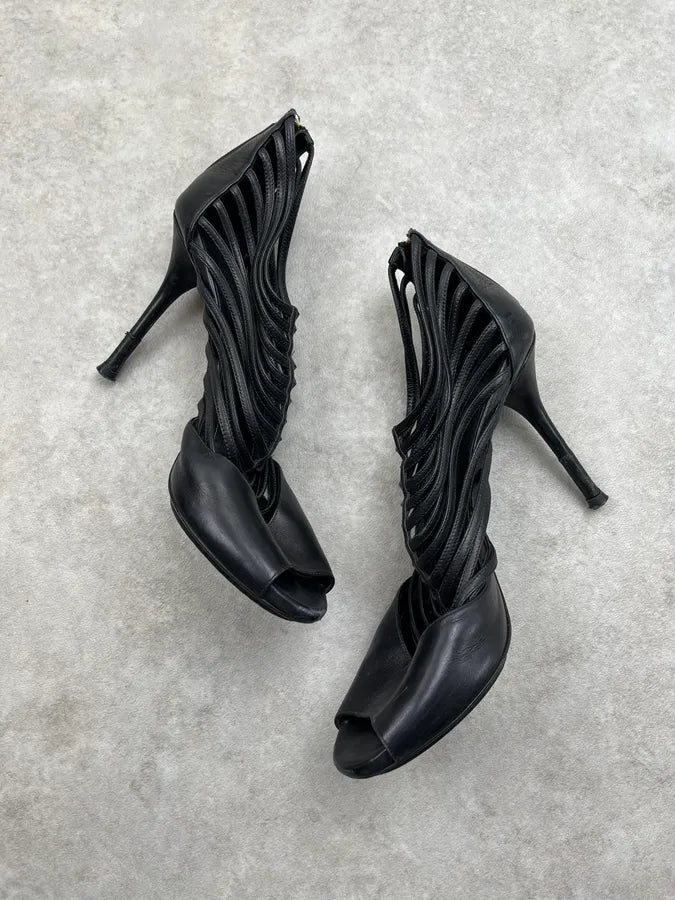 SS2003 Gucci Black Leather Strappy Heels by Tom Ford LUosNvK 3