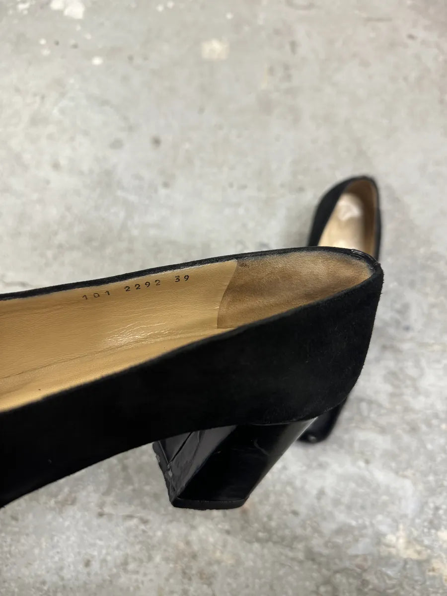 SS2003 Gucci Navy Heels by Tom Ford (39eu/us6.5) 7