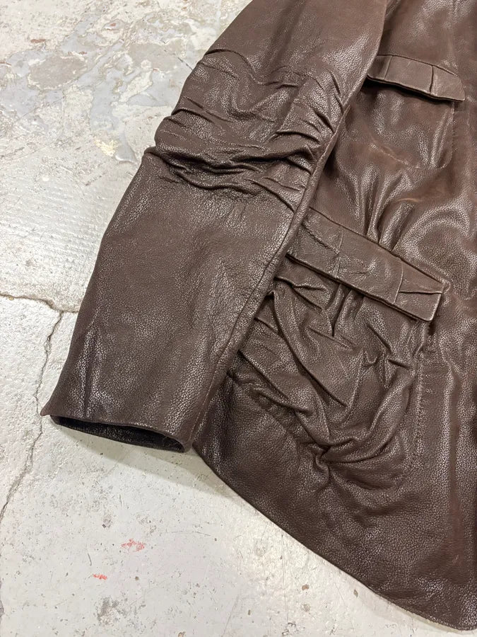 AW2002 Marithé + François Girbaud Pleats Brown Leather Avant-Garde Blazer Jacket RTovzuY 7