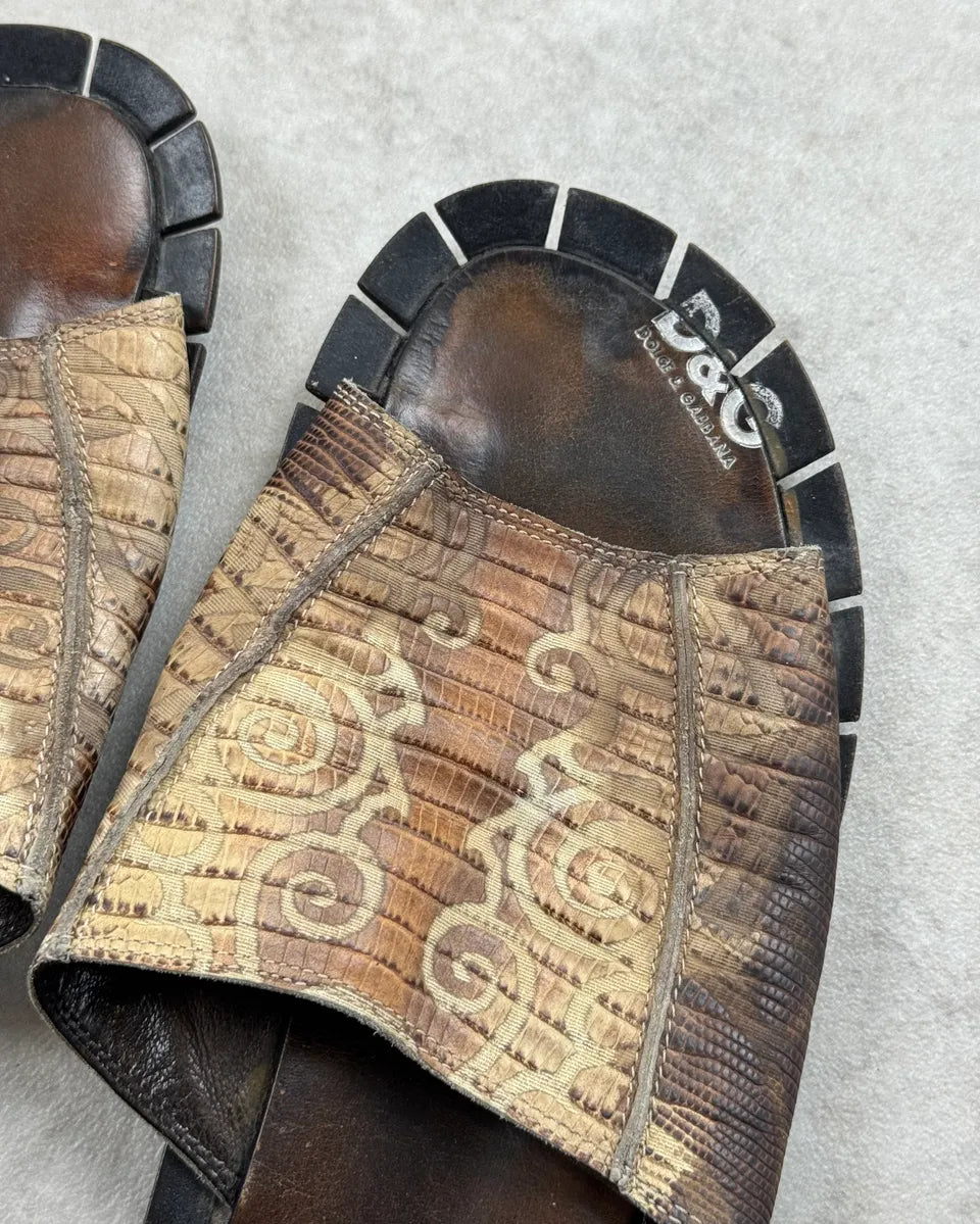 SS2004 Dolce & Gabbana Beige & Brown Patterned Leather Sandals ctIQXDA 2